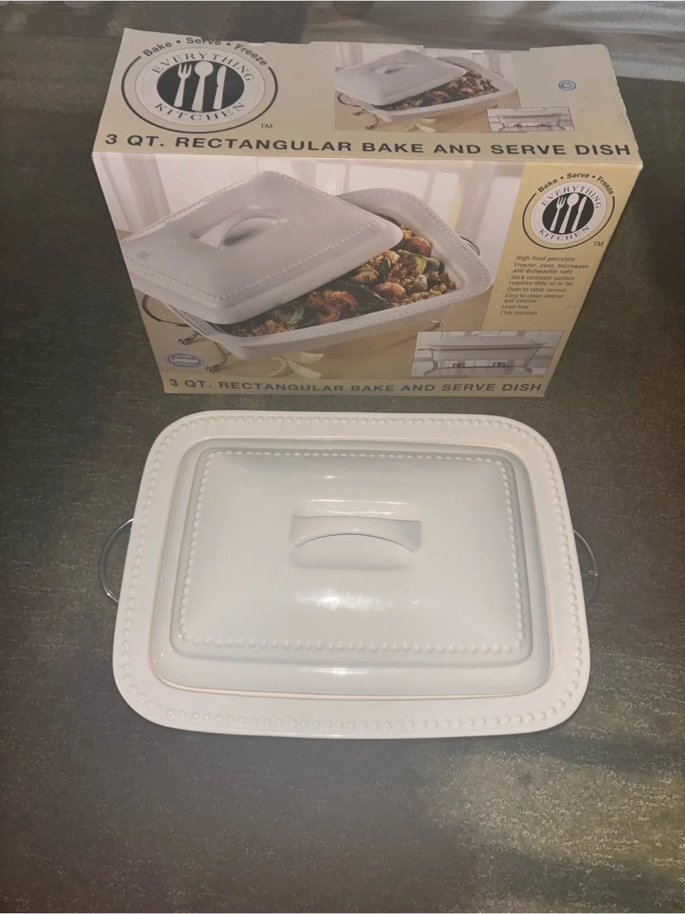 White 3 Qt. Rectangular Ceramic Bake & Serve Dish with Lid - Everything Kitchen